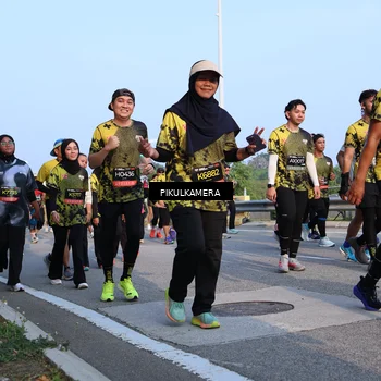 Runner Photo 6296543