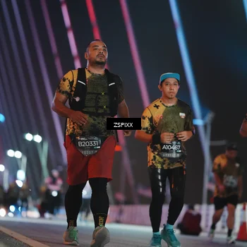 Runner Photo 6296553