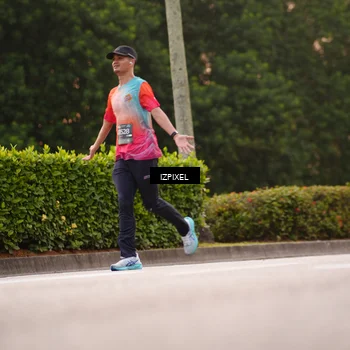 Runner Photo 6296556