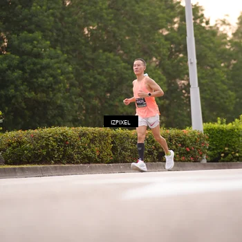 Runner Photo 6296579