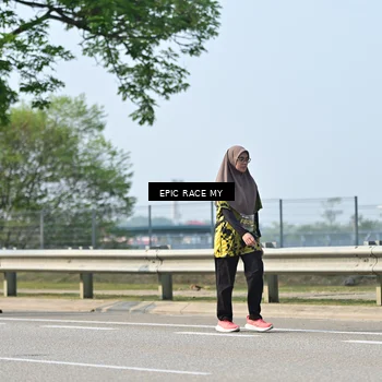 Runner Photo 6296624