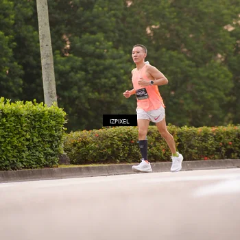 Runner Photo 6296632