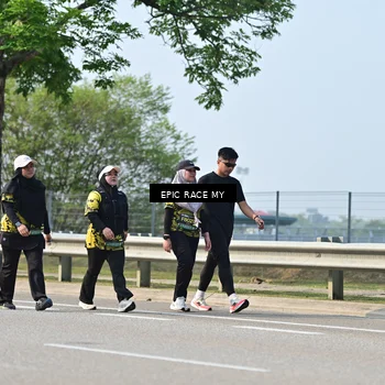 Runner Photo 6296637