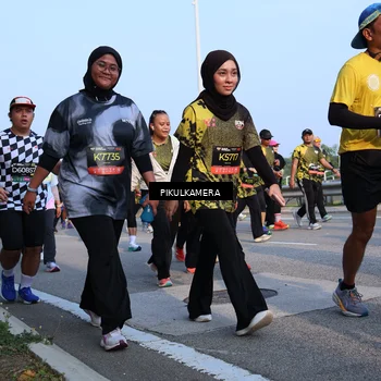 Runner Photo 6296644