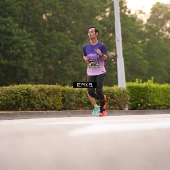 Runner Photo 6296705