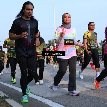 Runner Photo 6296752