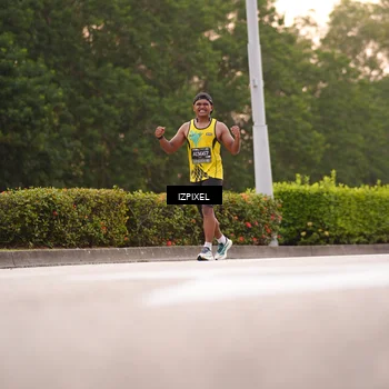 Runner Photo 6296823