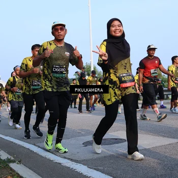Runner Photo 6296837