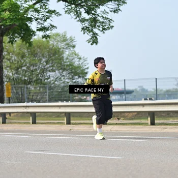 Runner Photo 6296842