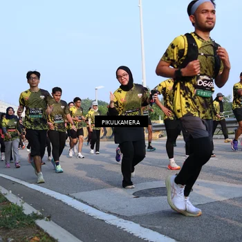 Runner Photo 6296880