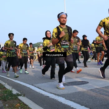Runner Photo 6296893