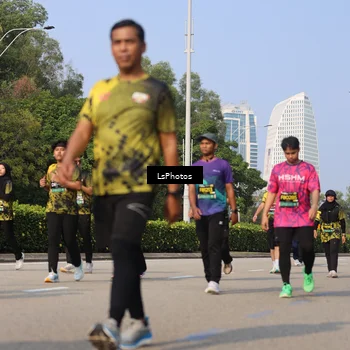 Runner Photo 6296896