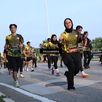 Runner Photo 6296918