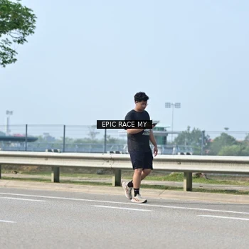 Runner Photo 6296920