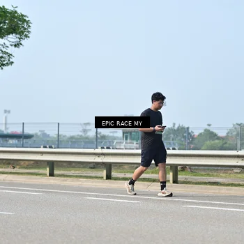 Runner Photo 6296944