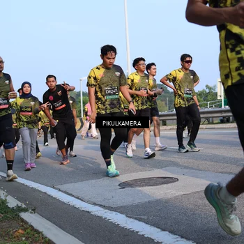 Runner Photo 6296948