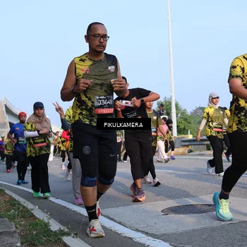 Runner Photo 6296963