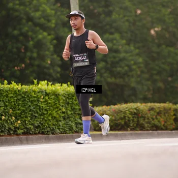 Runner Photo 6297009