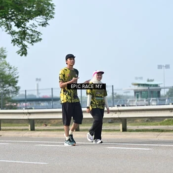 Runner Photo 6297041