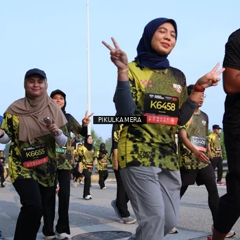 Runner Photo 6297053