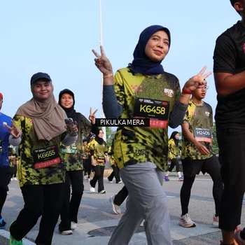 Runner Photo 6297055