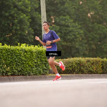 Runner Photo 6297083