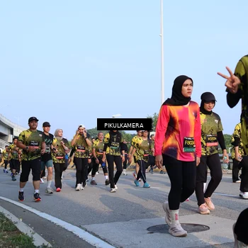 Runner Photo 6297084