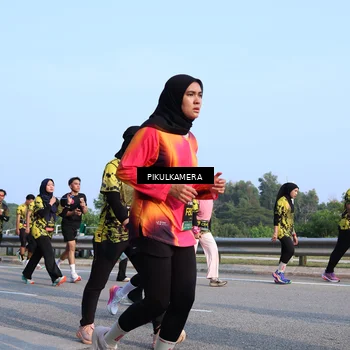 Runner Photo 6297099