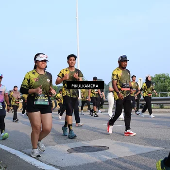 Runner Photo 6297216