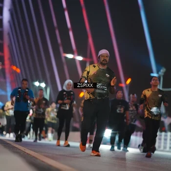 Runner Photo 6297302