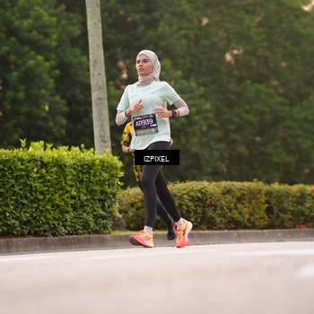 Runner Photo 6297389