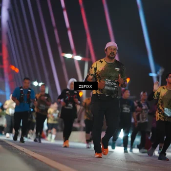 Runner Photo 6297417