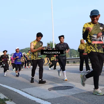 Runner Photo 6297418