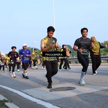 Runner Photo 6297437