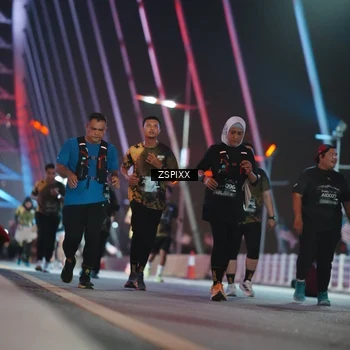Runner Photo 6297450