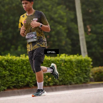 Runner Photo 6297514