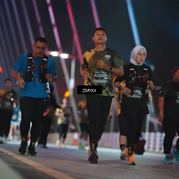 Runner Photo 6297529