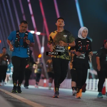 Runner Photo 6297549