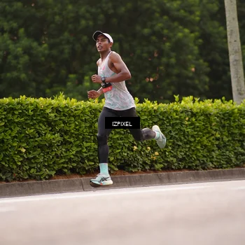 Runner Photo 6297602