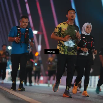 Runner Photo 6297604