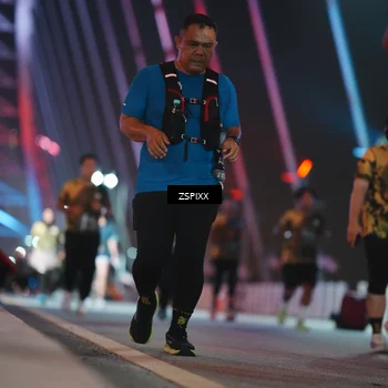 Runner Photo 6297627