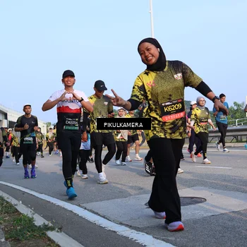 Runner Photo 6297641