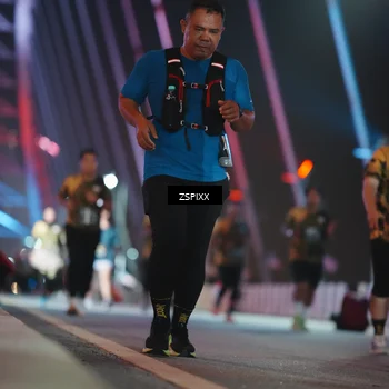 Runner Photo 6297673