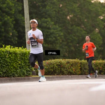 Runner Photo 6297681
