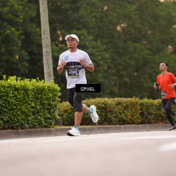 Runner Photo 6297684