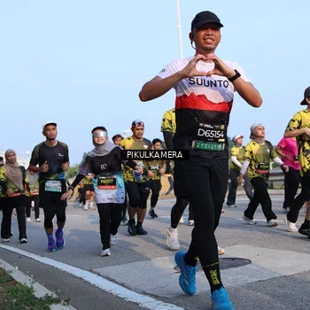 Runner Photo 6297702