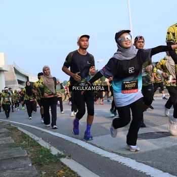 Runner Photo 6297740