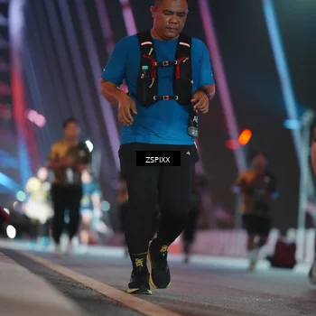 Runner Photo 6297756