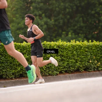 Runner Photo 6297871