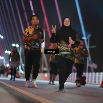 Runner Photo 6297875